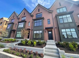 2350 165th St #9, Surrey, BC V3Z 0X6