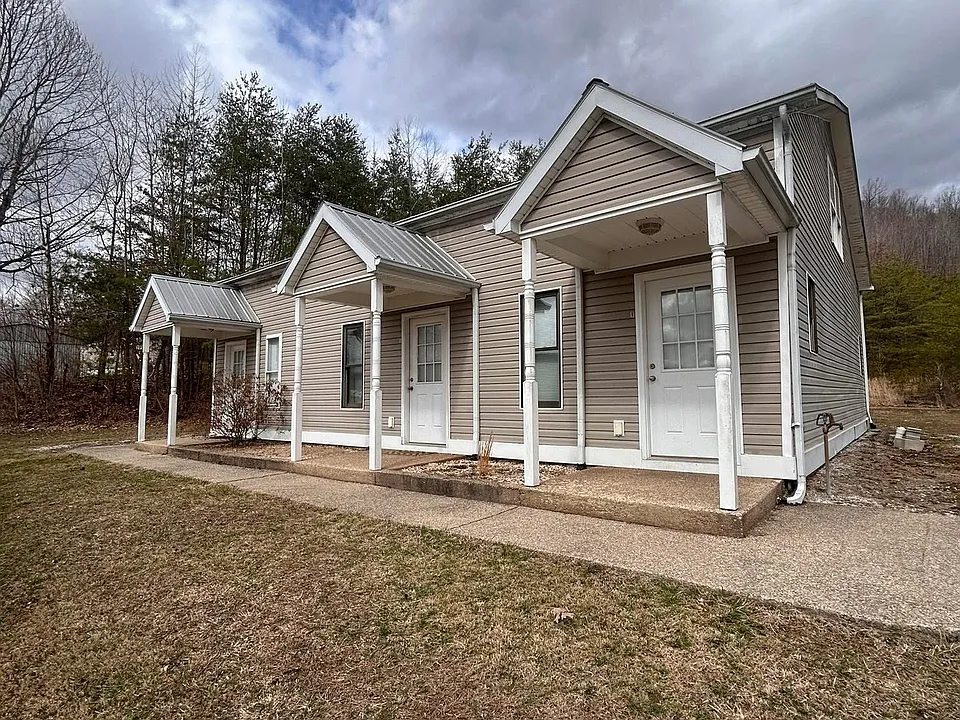 87 Sharon Dr #X