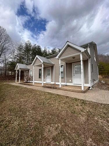 87 Sharon Dr #X Photo 1