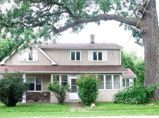 4413 Greenwood Rd, Woodstock, IL 60098