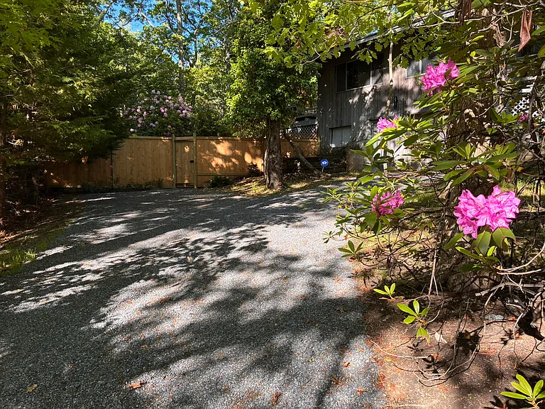 6 Clamshell Ave — Photo 8