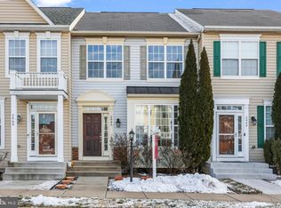 2446 Battery Hill Cir, Woodbridge, VA 22191