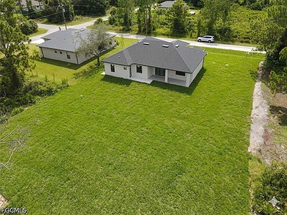2nd image of 1102 Greenwood Ave