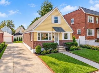 89-68 Springfield Boulevard, Queens Village, NY 11427