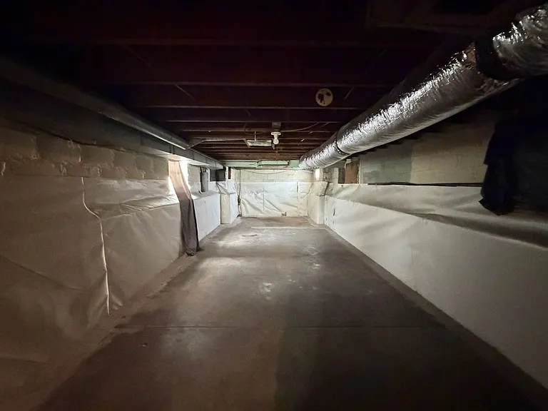 554 Camden Ave — Photo 12