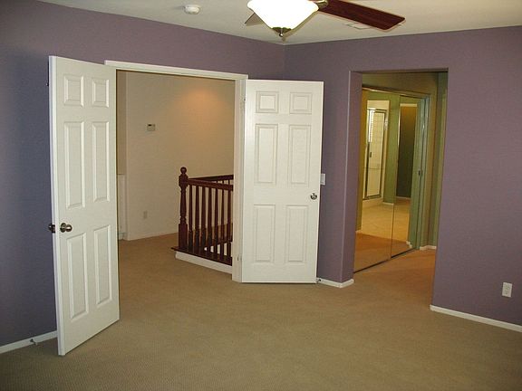 5th image of 16495 Running Deer St