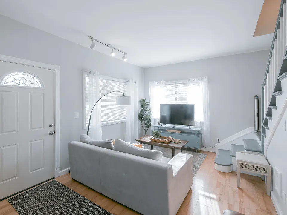 2880 SW 3rd St #ID1624365P