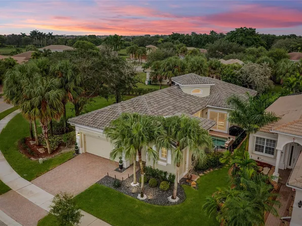 7284 NW 116th Way, Parkland, FL 33076