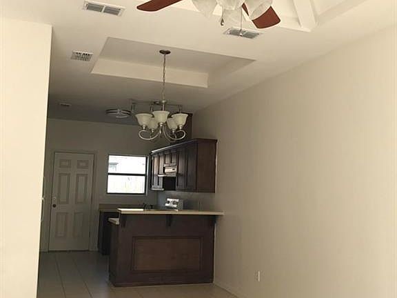 2nd image of 3004 Diamond Head Ave #B