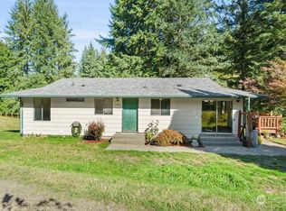 15952 Levin Rd NE, Poulsbo, WA 98370