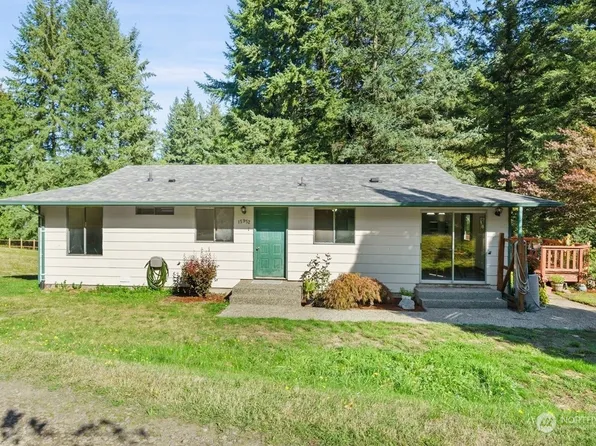 15952 Levin Road NE, Poulsbo, WA 98370