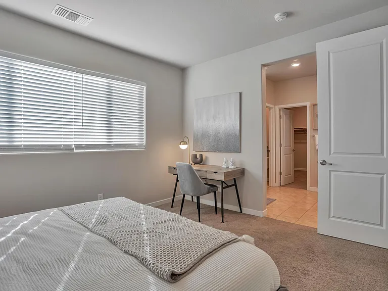 1618 Pagoda Ln — Photo 11