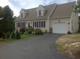 549 Center St APT 6, Dennis Port, MA 02639