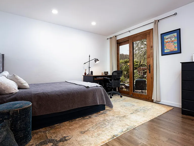717 Cima Linda Ln — Photo 10
