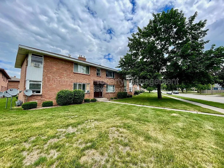 1193 Ottillia St SE #C — Photo 3