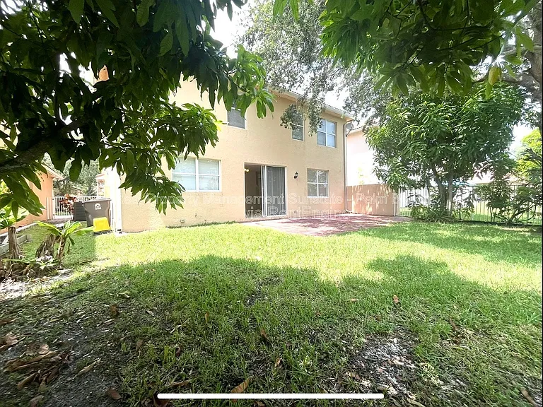 6786 Aliso Ave — Photo 28