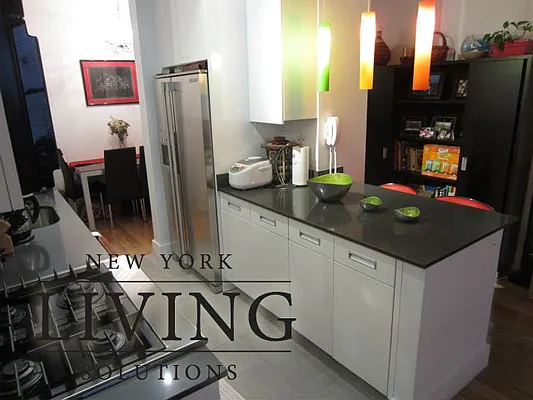 Rented by NY Living Solutions | media 39