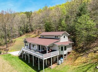 888 W Old Murphy Rd, Franklin, NC 28734