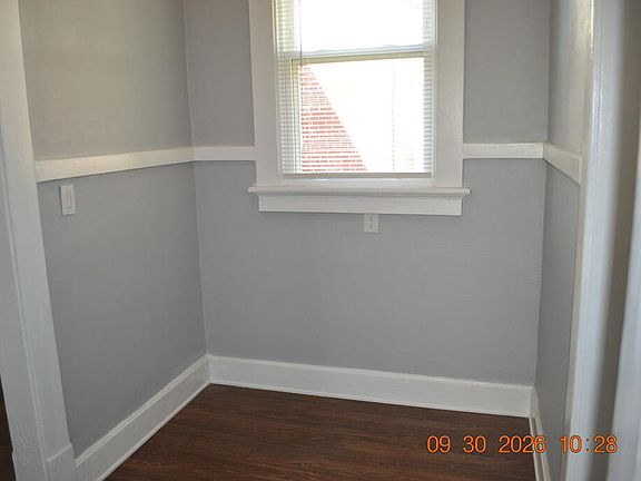 4th image of 2425 10th St