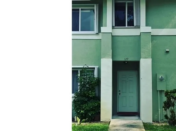 129 Hidden Court Rd Unit 15, Hollywood, FL 33023