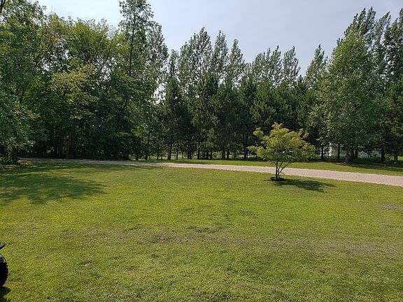 2nd image of 14662 Pearl Lake Dr