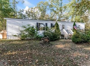 16 Hurd Bridge Rd, Clinton, CT 06413