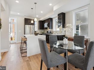 727 Roxboro Pl NW #1A, Washington, DC 20011