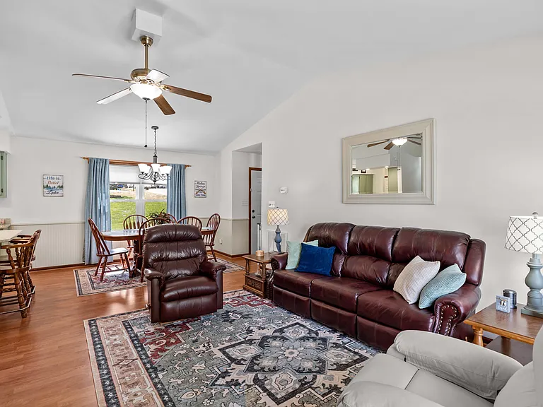 147 Bain Ln — Photo 12