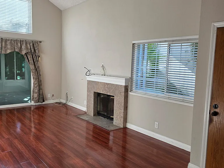 34515 Heathrow Ter — Photo 4