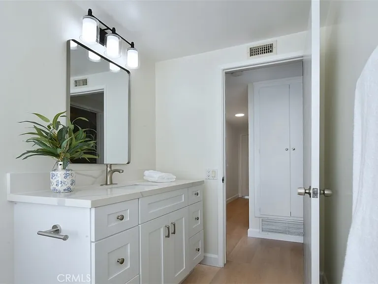 7006 Helmsdale Rd — Photo 30