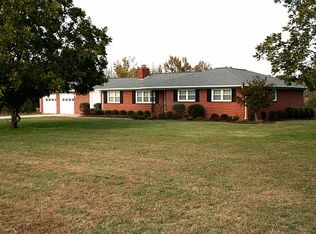 4919 Sartin Rd, Burlington, NC 27217