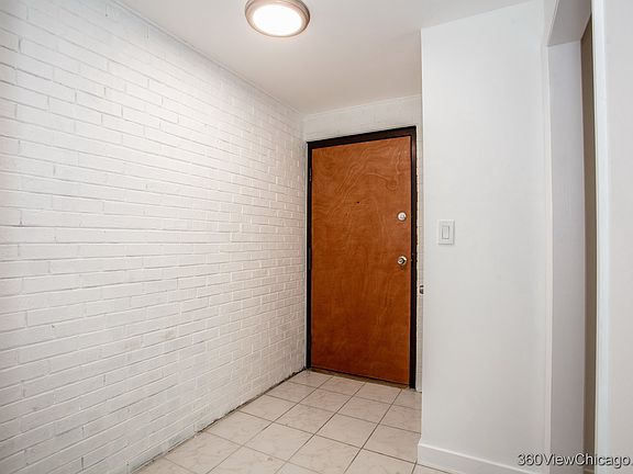 4th image of 8748 W Summerdale Ave APT 3A