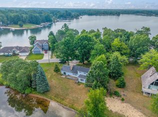 7914 W Royal Rd, Stanwood, MI 49346