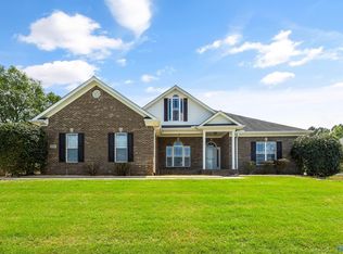 110 Rick Turner Dr, Huntsville, AL 35811