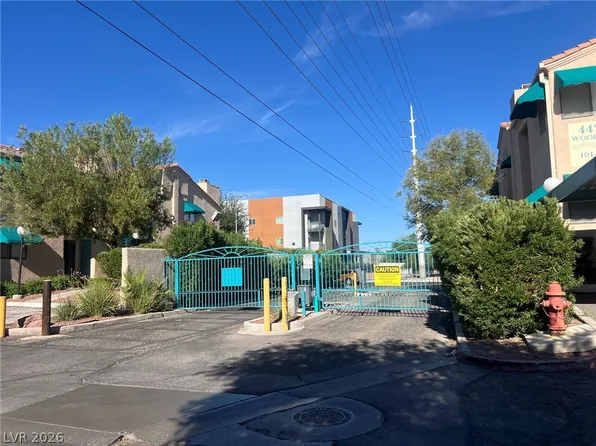 4425 Woodpine Dr Unit 103, Las Vegas, NV 89119