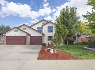 7590 W Sundance Dr, Boise, ID 83709