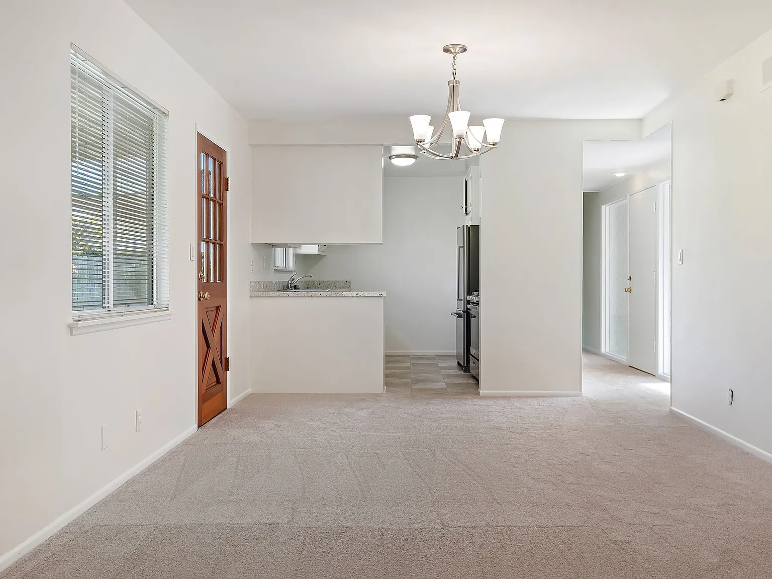 3 bed, 1248 sqft, $5,795 — Photo 2