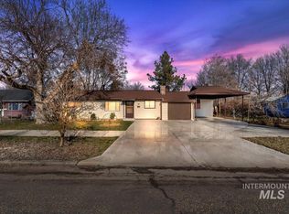 916 E Liberty St, Weiser, ID 83672