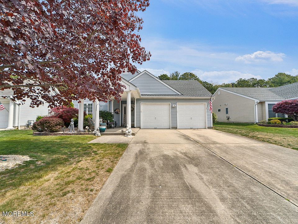 1st image of 620 Bedford Lane