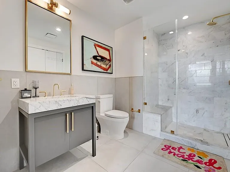 70 Rainey St #1306 — Photo 17