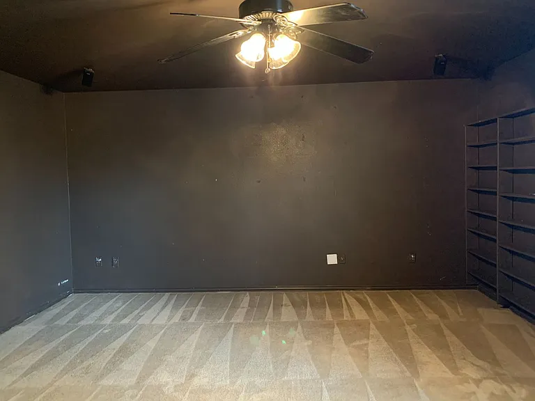 9113 Hope Dr — Photo 19