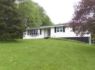 71 Barnard Rd, Phoenix, NY 13135