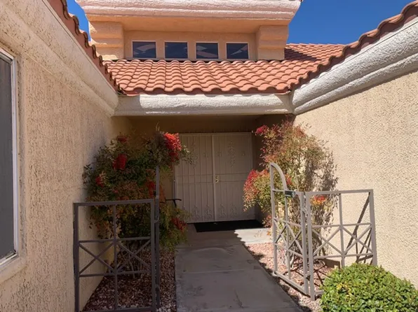 8900 Kingsmill Dr, Las Vegas, NV 89134