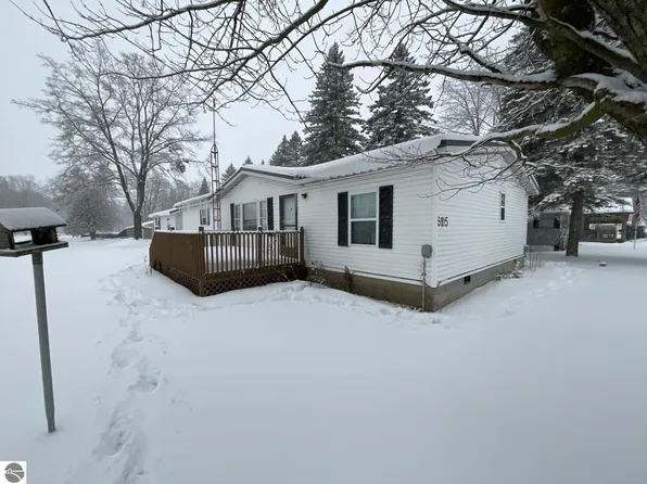 6115 W Broadway St, Lake City, MI 49651