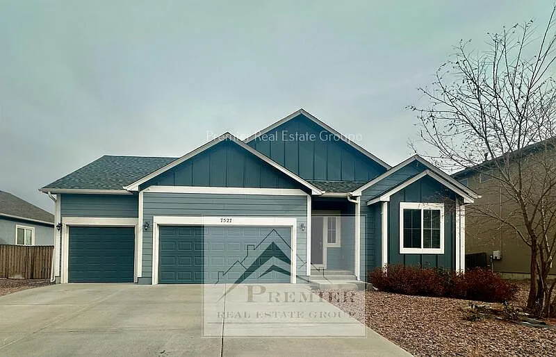 7527 Dutch Loop