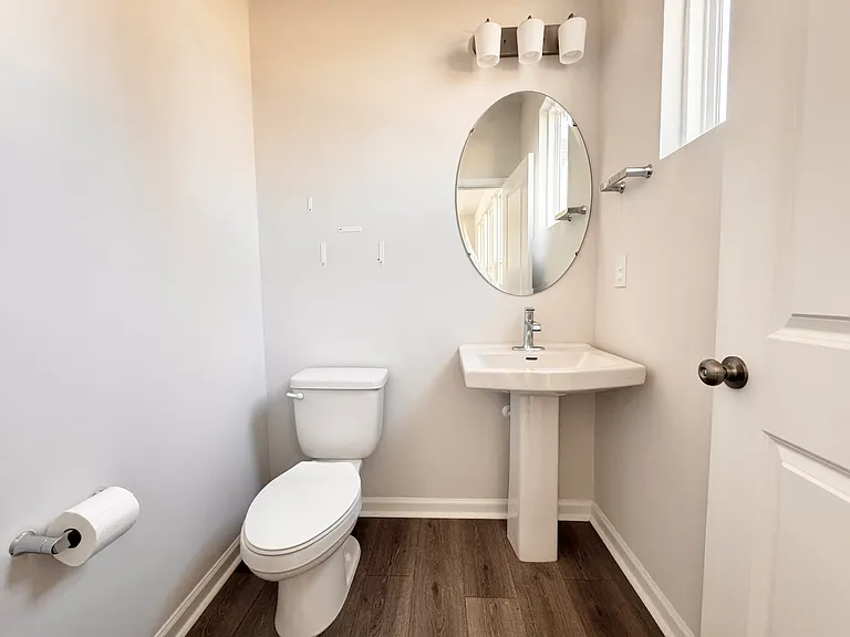 2350 Donnelly Hills Ln — Photo 9
