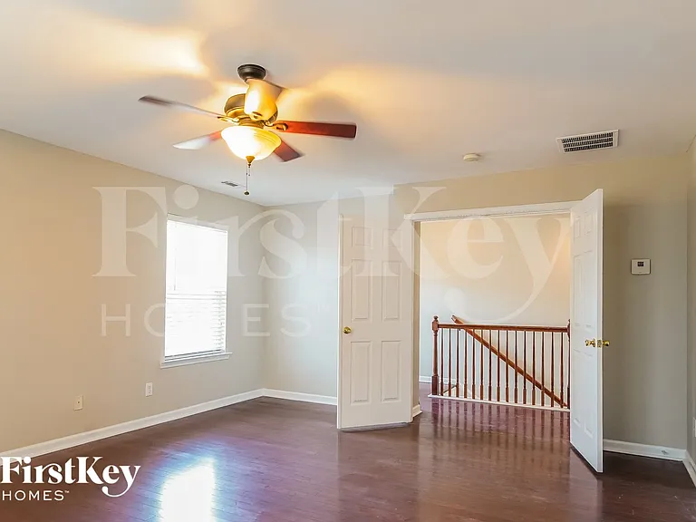 2861 Brookford Ln SW — Photo 7