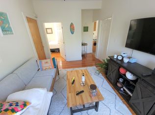 37 Oak St APT 1, Somerville, MA 02143
