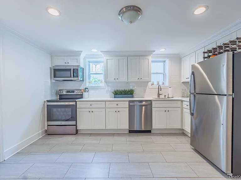 1215 W Park Ave #2 — Photo 7
