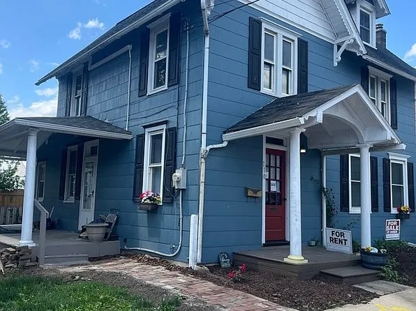 110 N Barbara St, Mount Joy, PA 17552